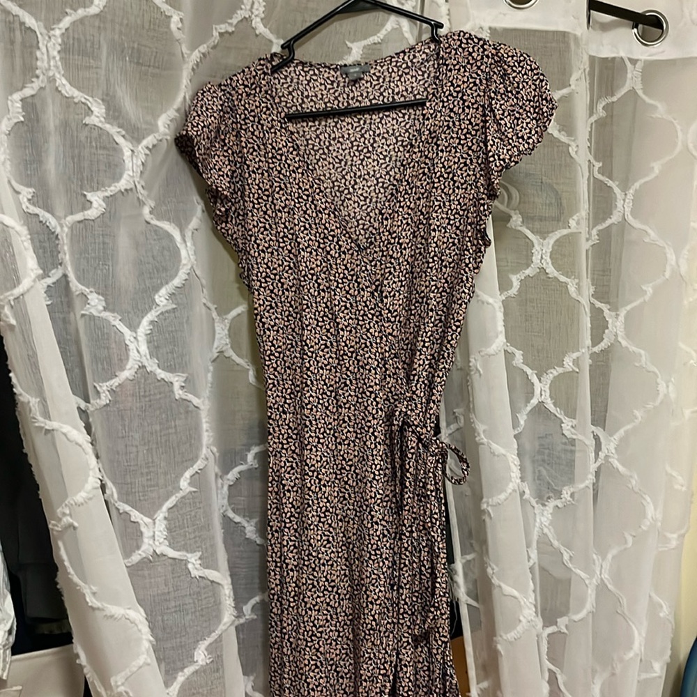 Aerie navy and orange wrap dress
